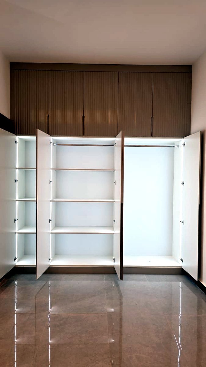 Custom wardrobe and dressing area