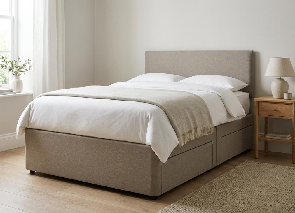 Divan Guest Bed by NAK Interior